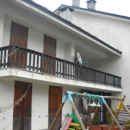 Semesterbostad Casa Montoso Bagnolo Piemonte